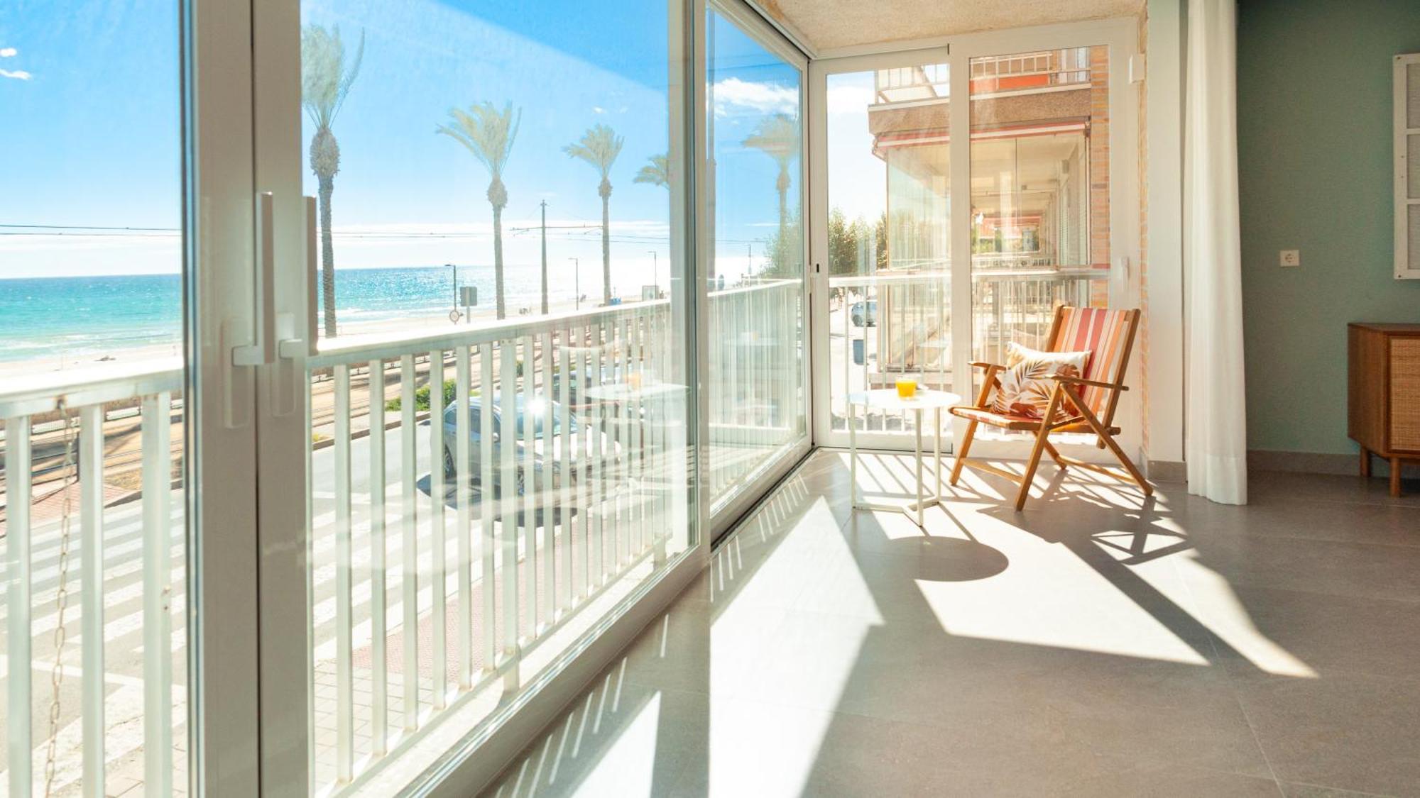 Sohosuites Campello Beach El Campello Luaran gambar